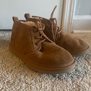 UGG NEUMEL WOMENS LACE UP BOOTS SIZE 9